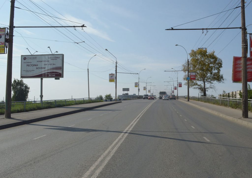   , Ленинградская улица, мост, напротив дома 